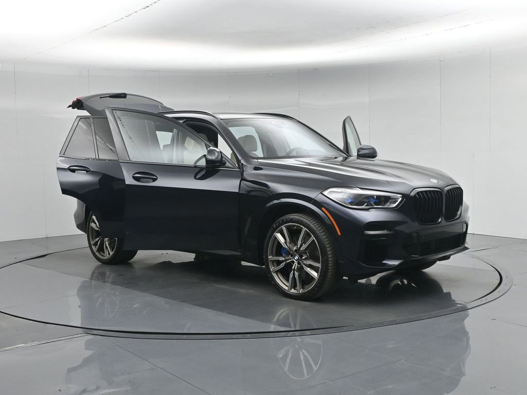Used 2022 BMW X5 M50i w/ Executive Package image 63