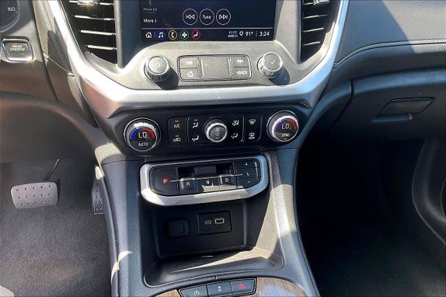 Used 2023 GMC Acadia SLE w/ LPO, Floor Liner Package FWD image 31
