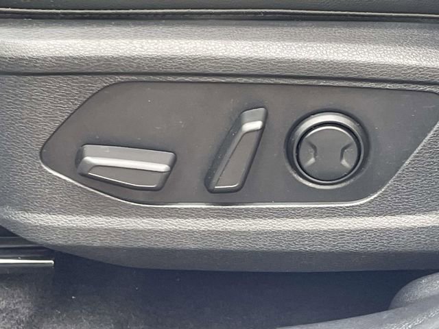 Used 2025 Kia Sportage EX w/ Premium Package image 17