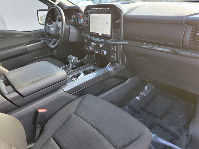 Certified 2022 Ford F150 XLT w/ Equipment Group 302A High image 31