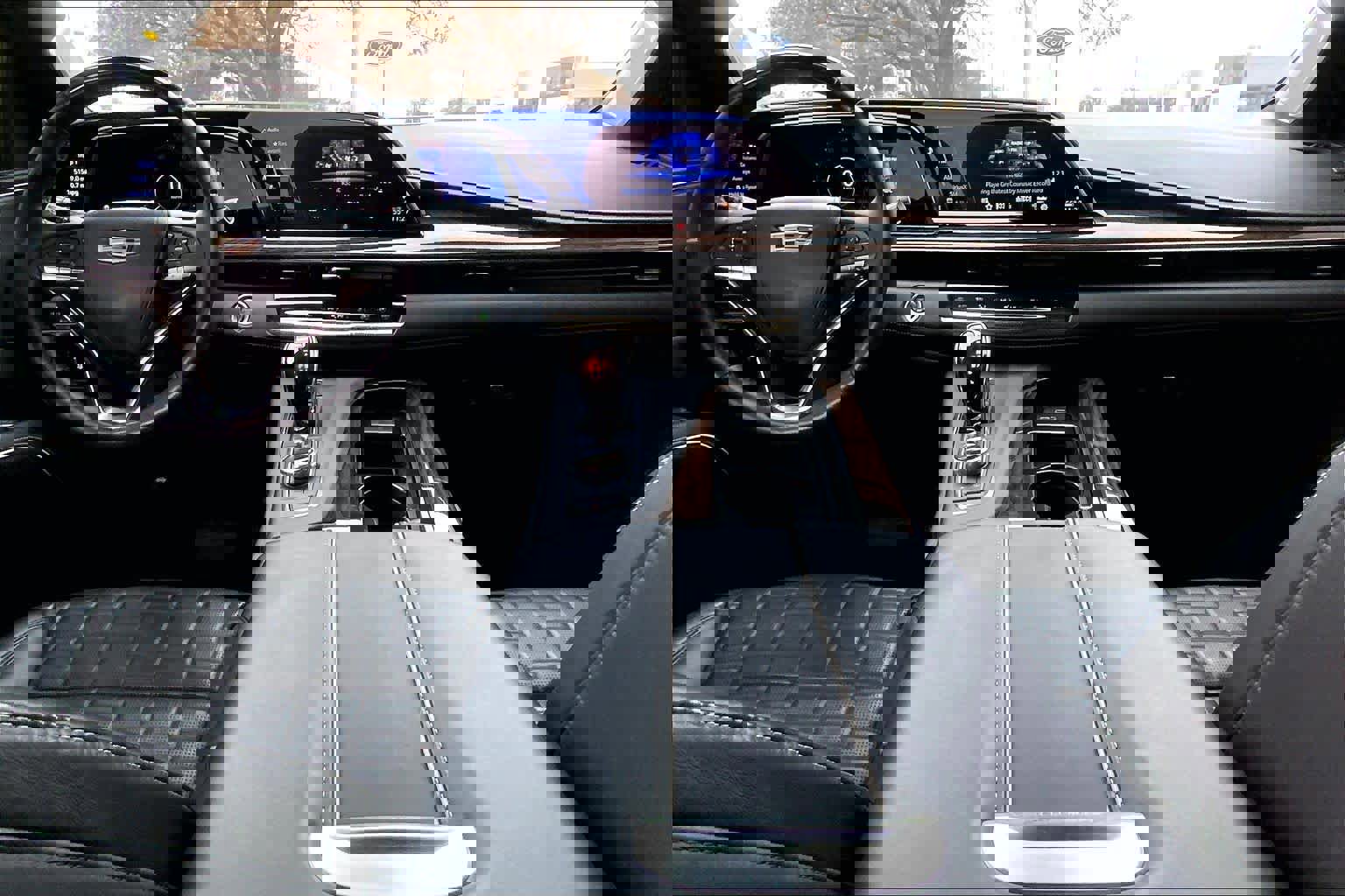 Used 2022 Cadillac Escalade Sport Platinum image 15