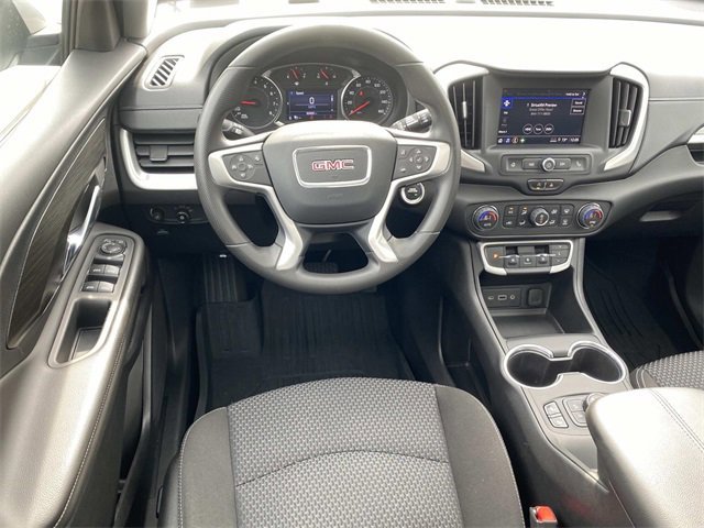 Used 2022 GMC Terrain SLE w/ Driver Convenience Package image 15