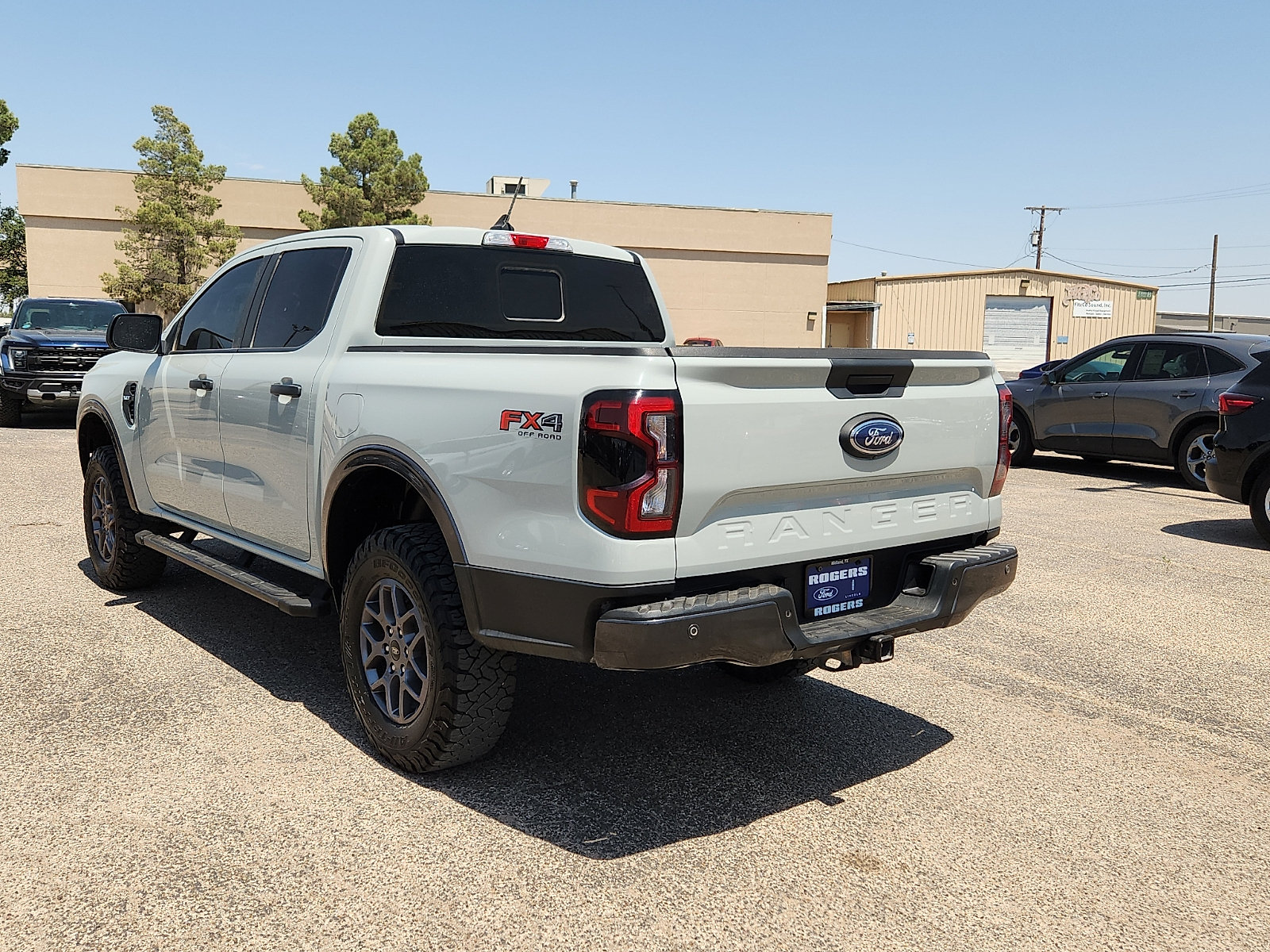 Certified 2024 Ford Ranger XLT w/ FX4 Off-Road Package AWD/4WD image 5