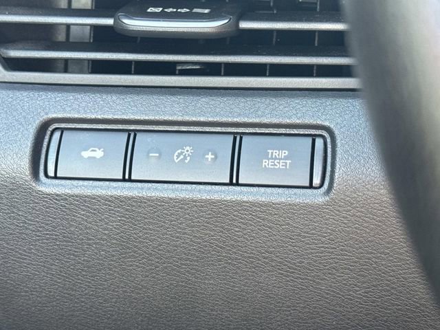 Used 2022 Nissan Altima 2.5 SV image 32