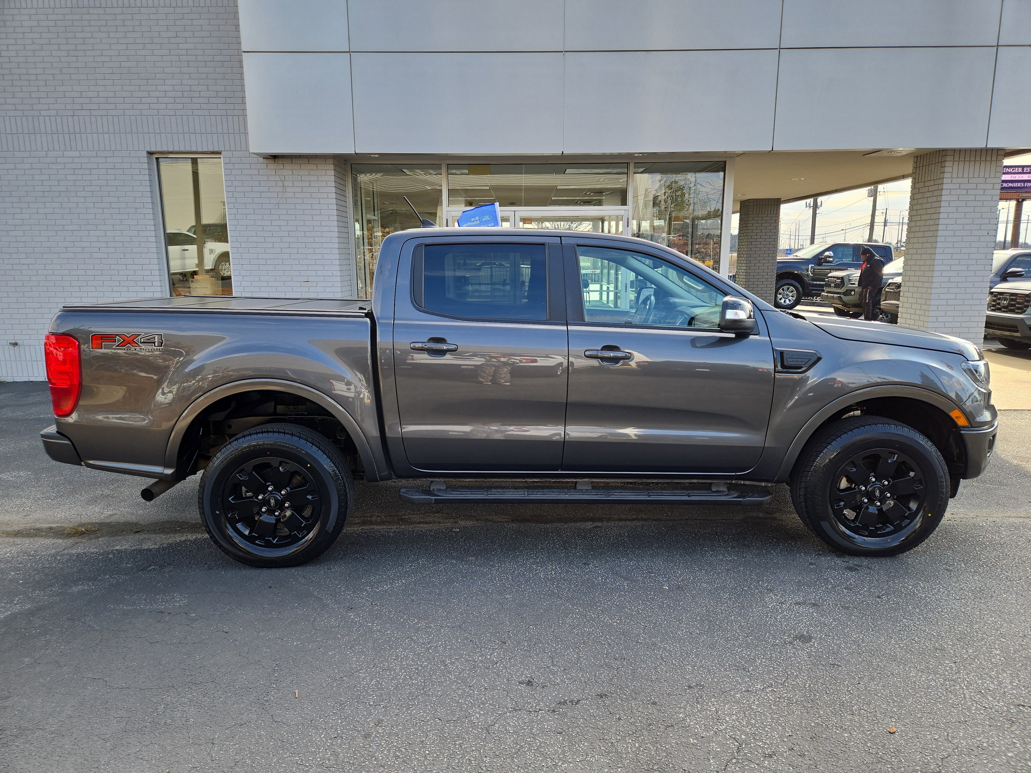 Certified 2020 Ford Ranger Lariat w/ Equipment Group 501A Mid image 3