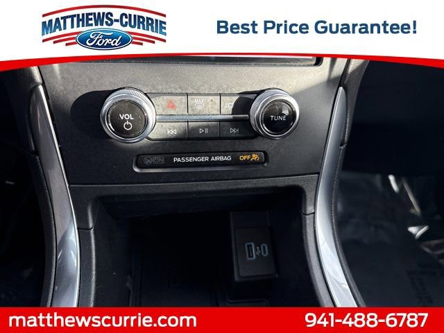 Certified 2024 Ford Edge Titanium image 20