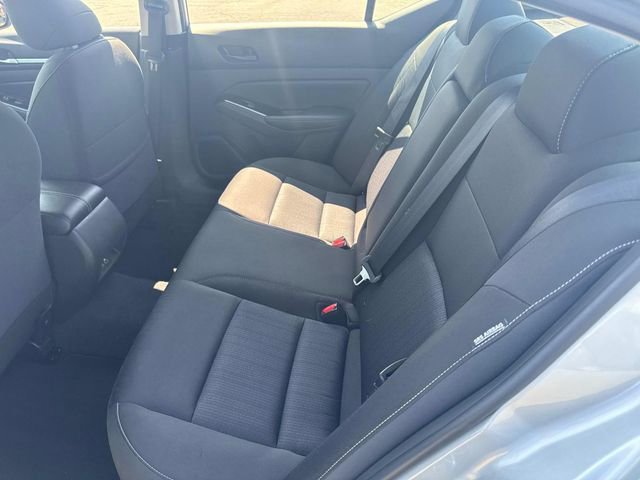 Used 2023 Nissan Altima 2.5 SV image 14