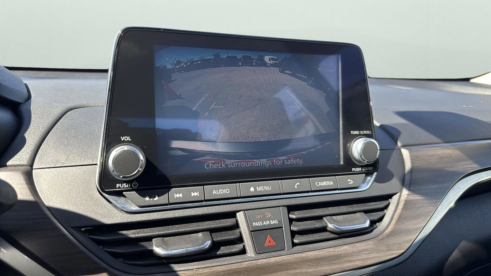 Used 2024 Nissan Altima 2.5 SV image 19