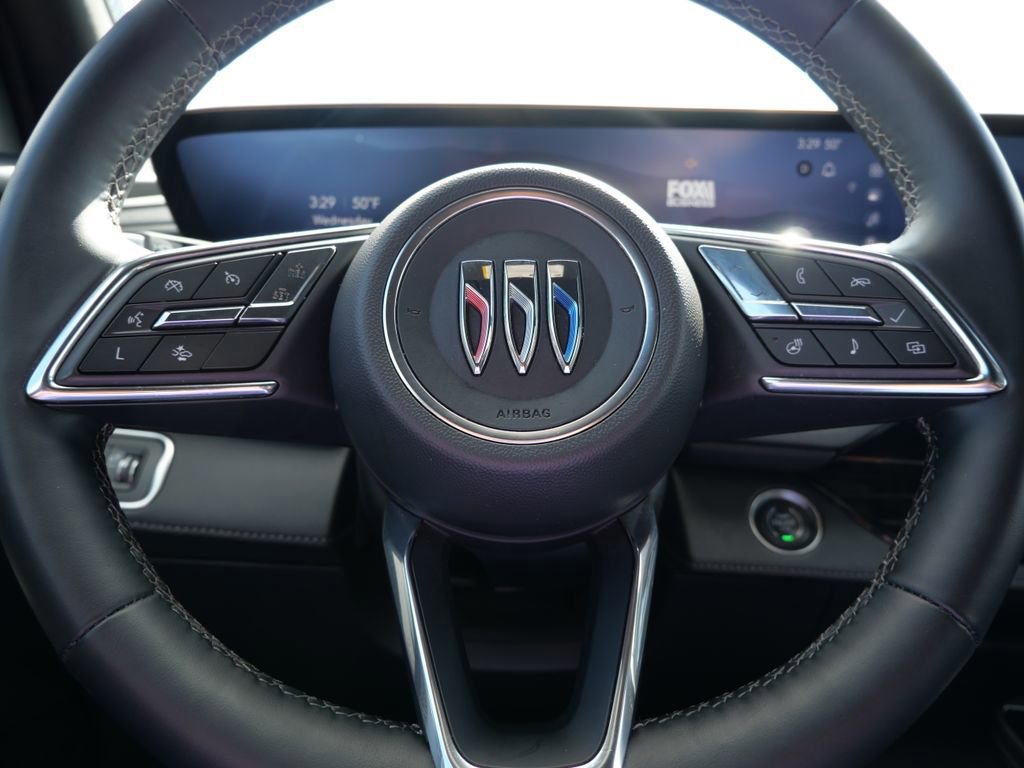 Used 2025 Buick Enclave Preferred image 22