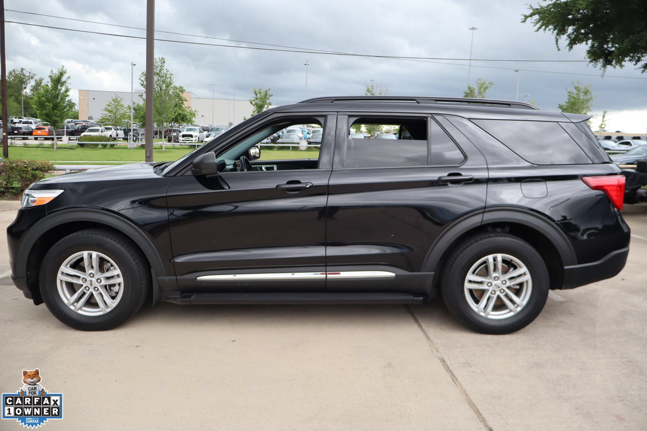 Certified 2021 Ford Explorer XLT AWD/4WD image 7