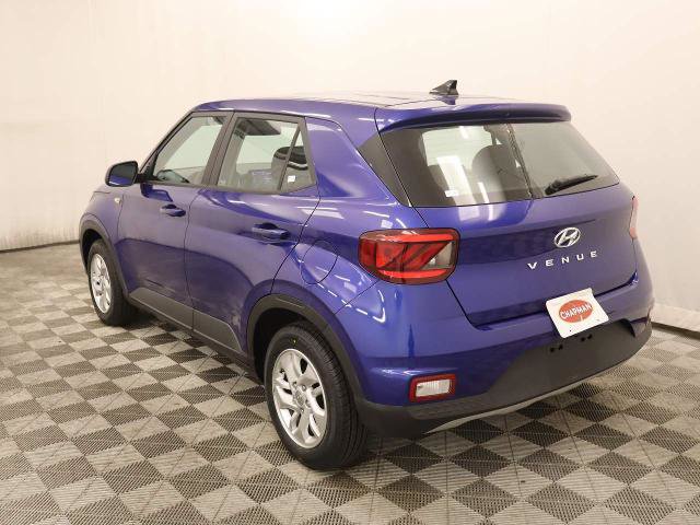 Used 2022 Hyundai Venue SE FWD image 11