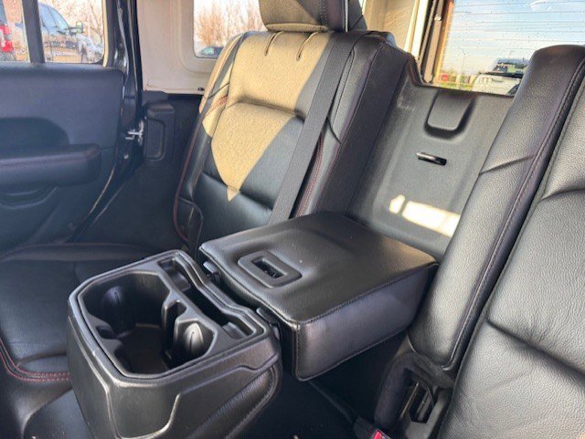 Used 2018 Jeep Wrangler Unlimited Rubicon w/ Dual Top Group image 25