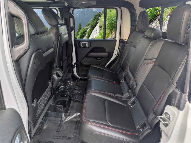 Used 2024 Jeep Gladiator Rubicon w/ Technology Group AWD/4WD image 15