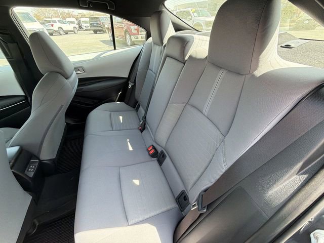 Used 2025 Toyota Corolla SE FWD image 24