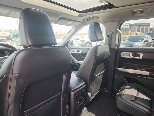 Certified 2023 Ford Explorer XLT w/ Equipment Group 202A image 24