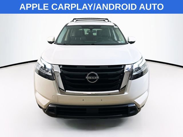 Used 2022 Nissan Pathfinder SV w/ SV Premium Package image 6