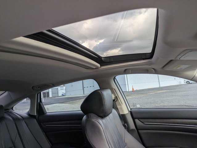 Used 2020 Honda Accord EX-L image 34