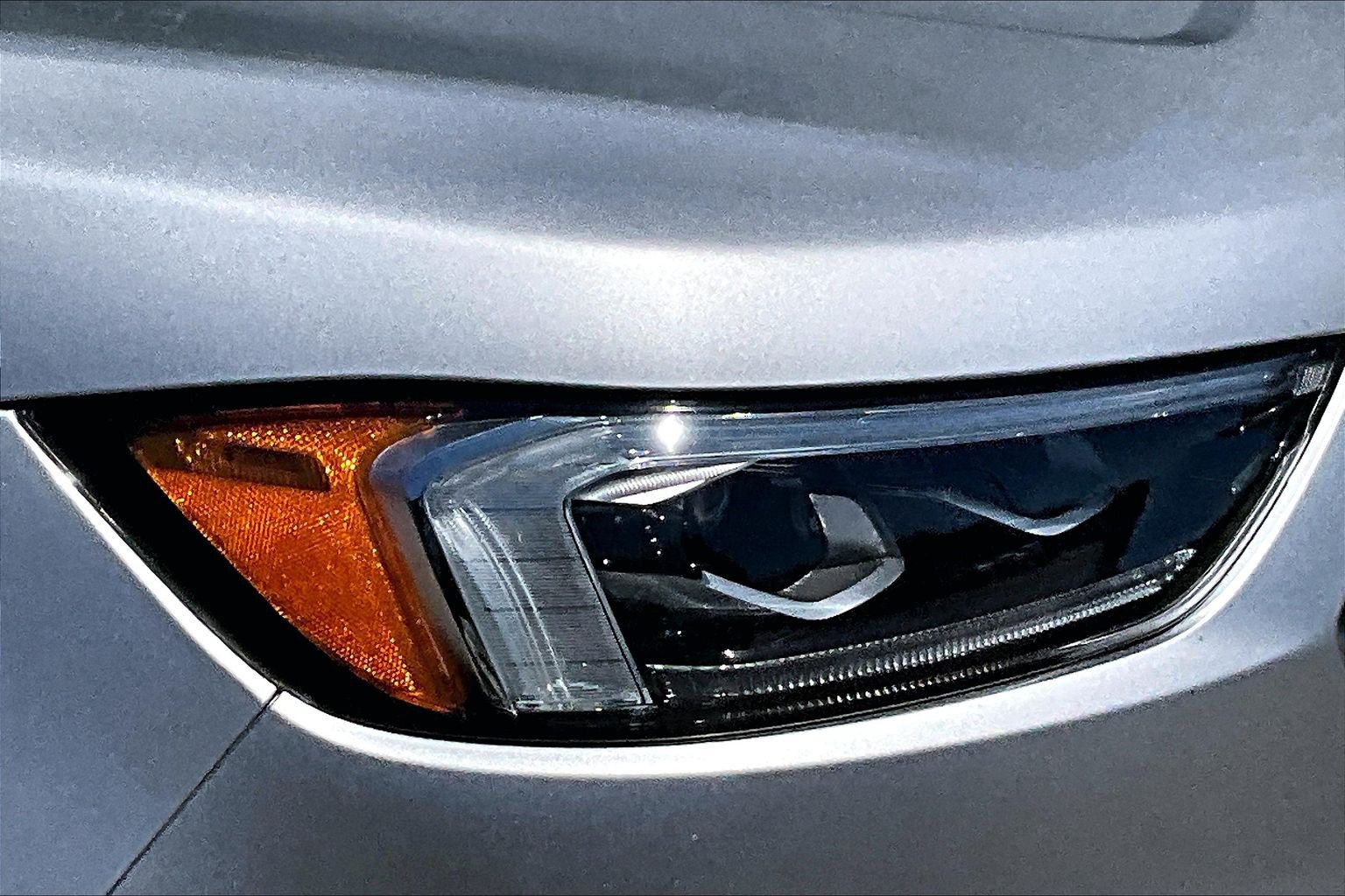 Certified 2019 Ford Edge Titanium w/ Equipment Group 301A FWD image 29
