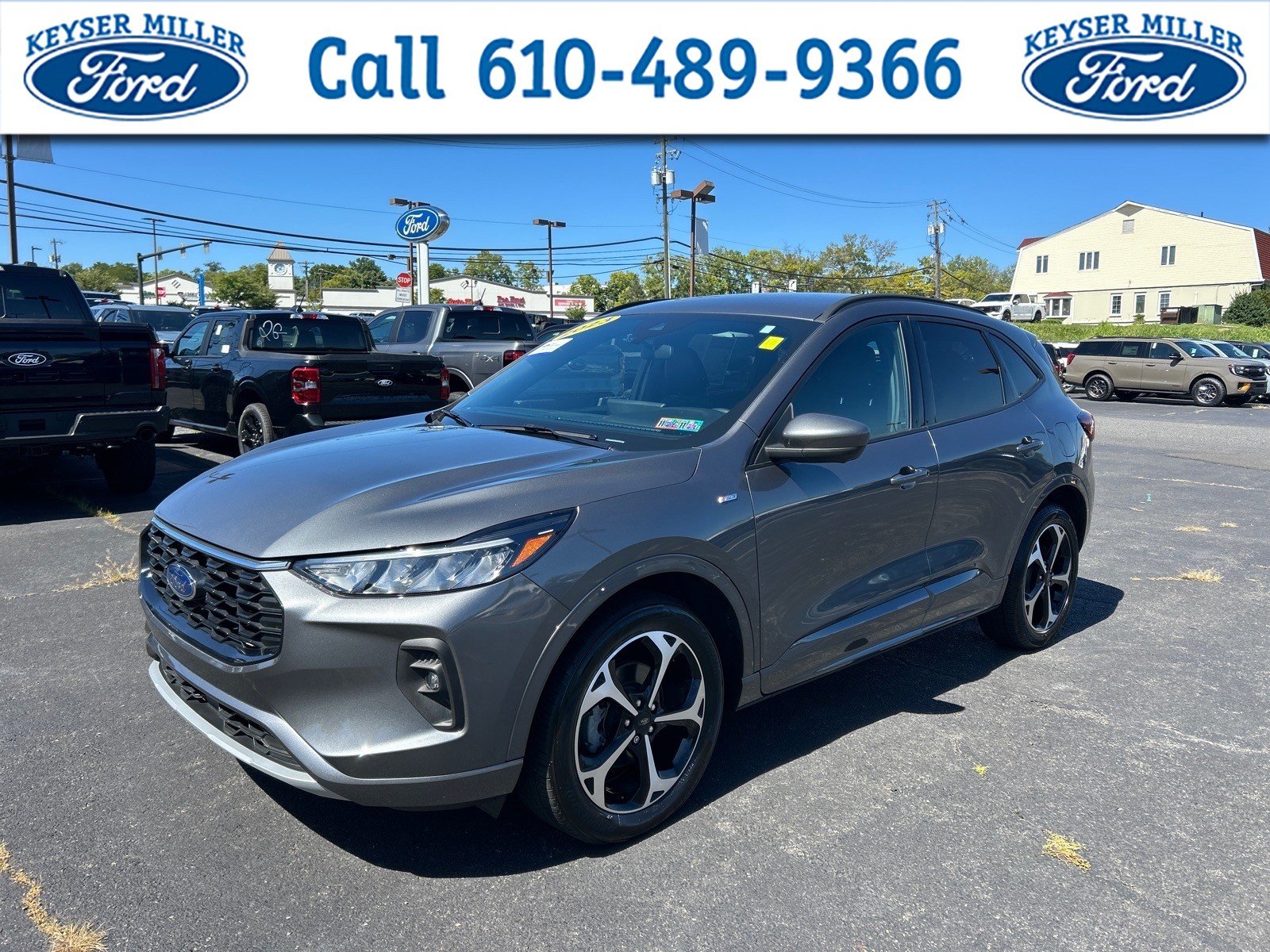 Certified 2023 Ford Escape ST-Line Select w/ Tech Pack #2