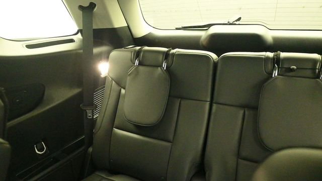 Certified 2025 Ford Explorer Active w/ Active Comfort Package AWD/4WD image 13