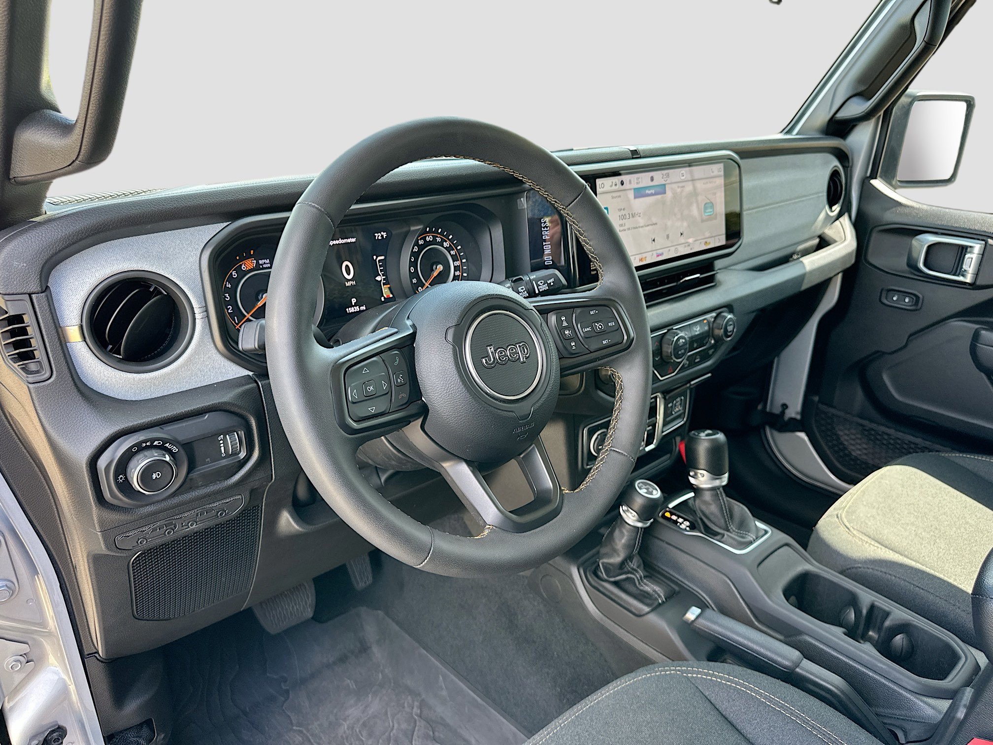 Used 2024 Jeep Wrangler Sport S AWD/4WD image 9