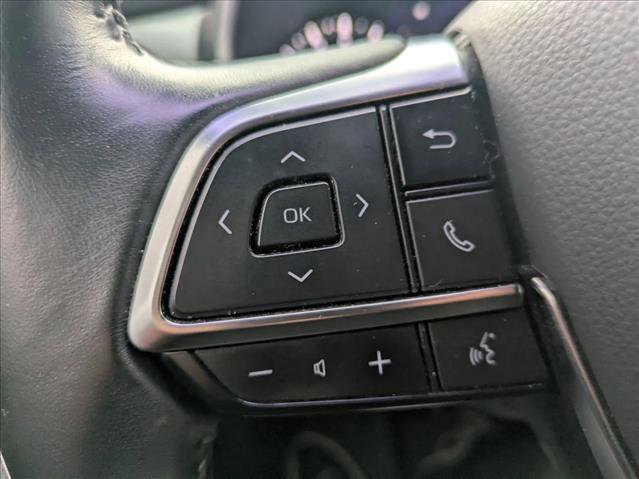 Used 2021 Toyota Highlander XSE AWD/4WD image 15