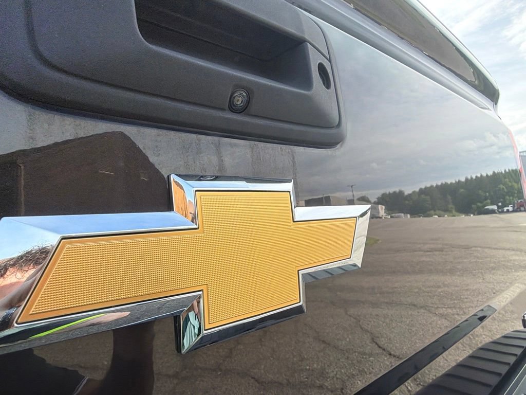 Used 2018 Chevrolet Silverado 1500 LT w/ All Star Edition AWD/4WD image 44