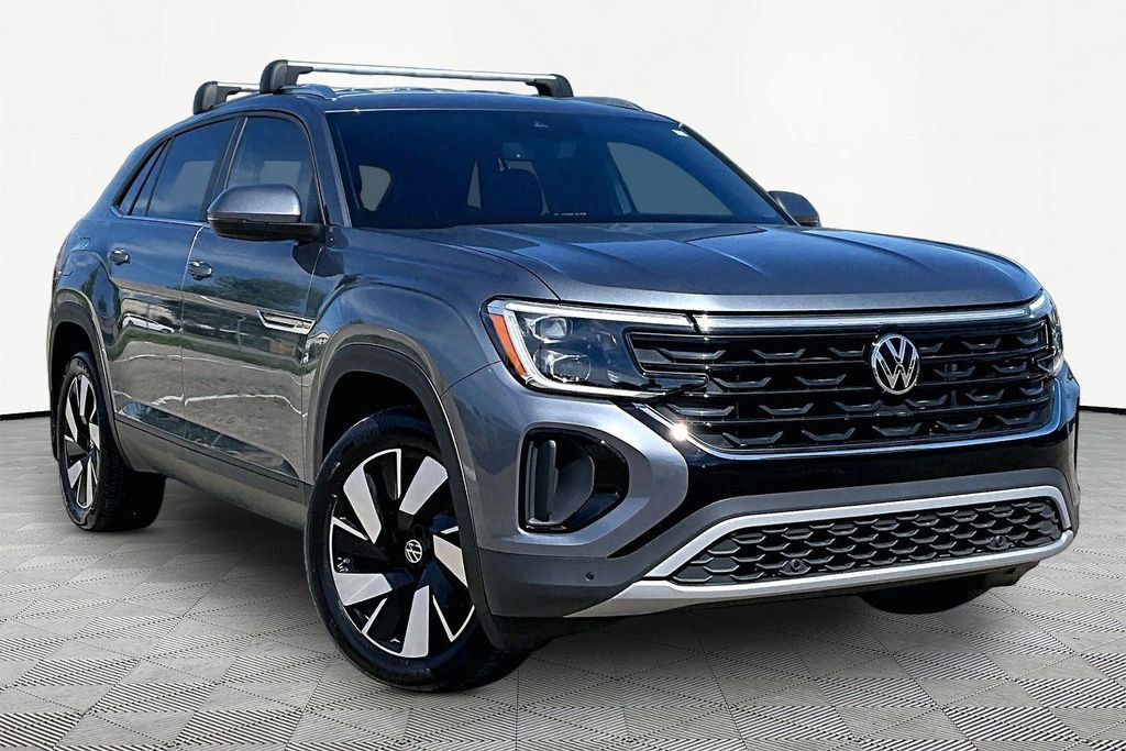 Used 2024 Volkswagen Atlas Cross Sport SE AWD/4WD image 12