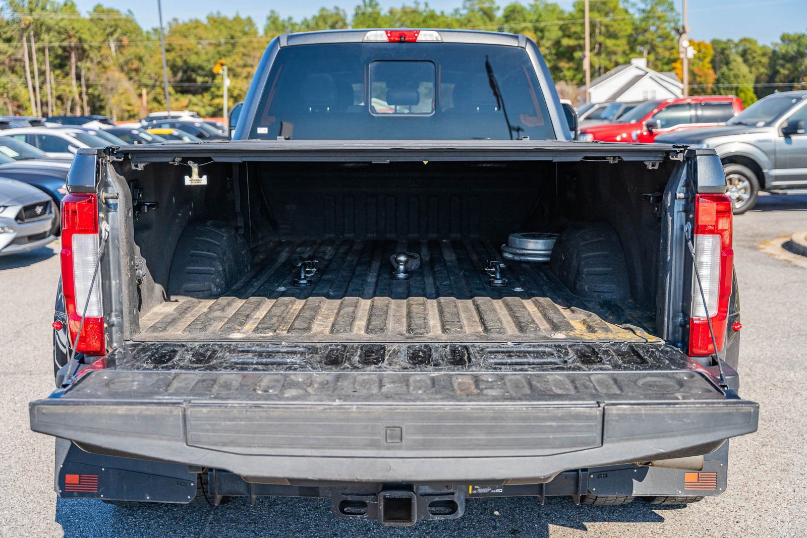 Certified 2019 Ford F450 Platinum w/ Platinum Ultimate Package image 17