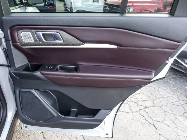 Certified 2026 Ford Explorer Platinum AWD/4WD image 32