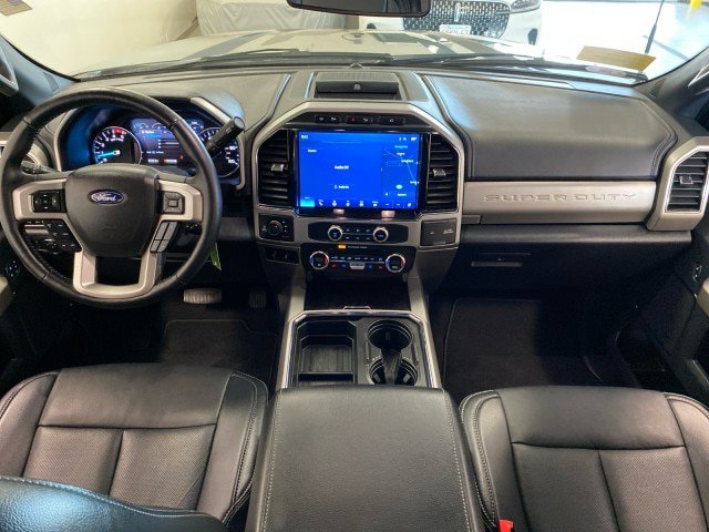 Certified 2022 Ford F350 Lariat w/ Black Appearance Package AWD/4WD image 10
