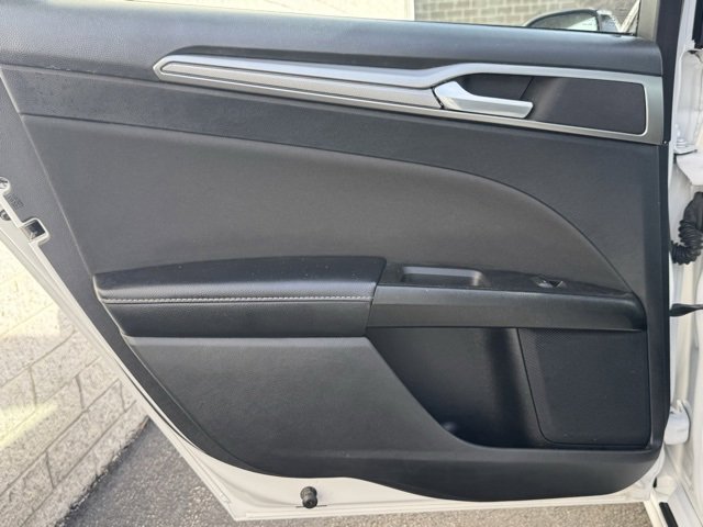 Certified 2020 Ford Fusion SE image 14