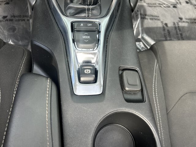 Used 2020 Chevrolet Camaro LT RWD image 19