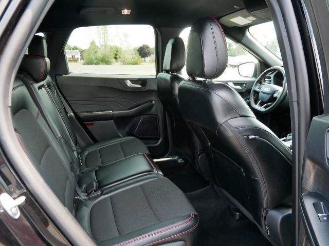 Certified 2025 Ford Escape ST-Line Select AWD/4WD image 13