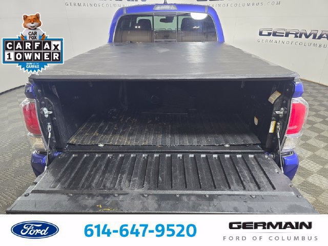 Used 2022 Toyota Tacoma TRD Sport w/ Black Out Package (TMS) AWD/4WD image 21