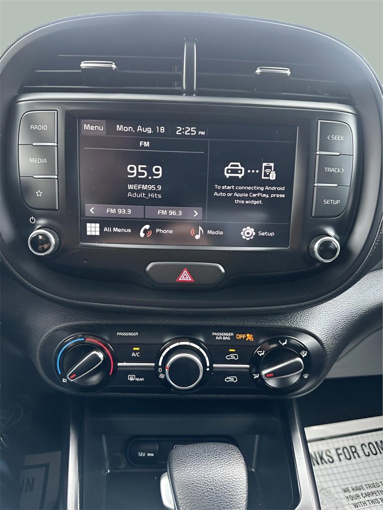 Used 2023 Kia Soul LX w/ LX Technology Package image 22