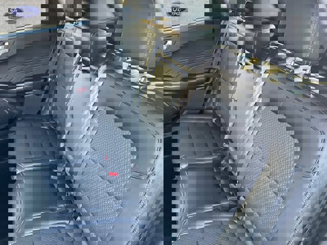 Certified 2024 Ford Escape SE image 11