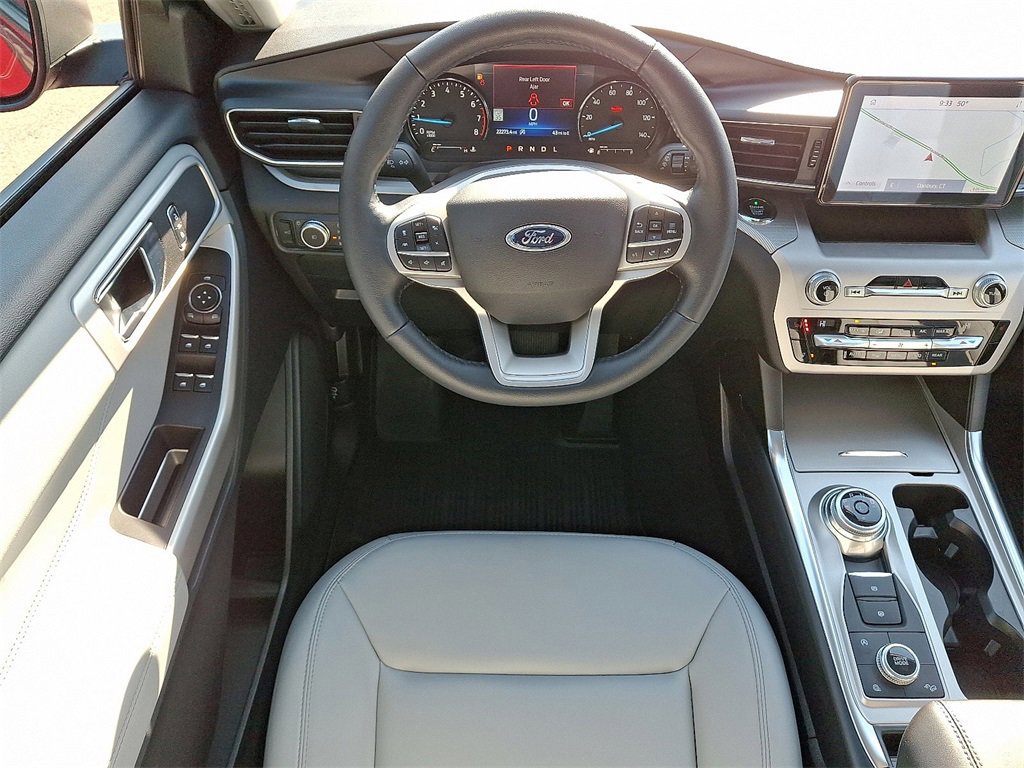 Certified 2021 Ford Explorer XLT w/ Equipment Group 202A image 12