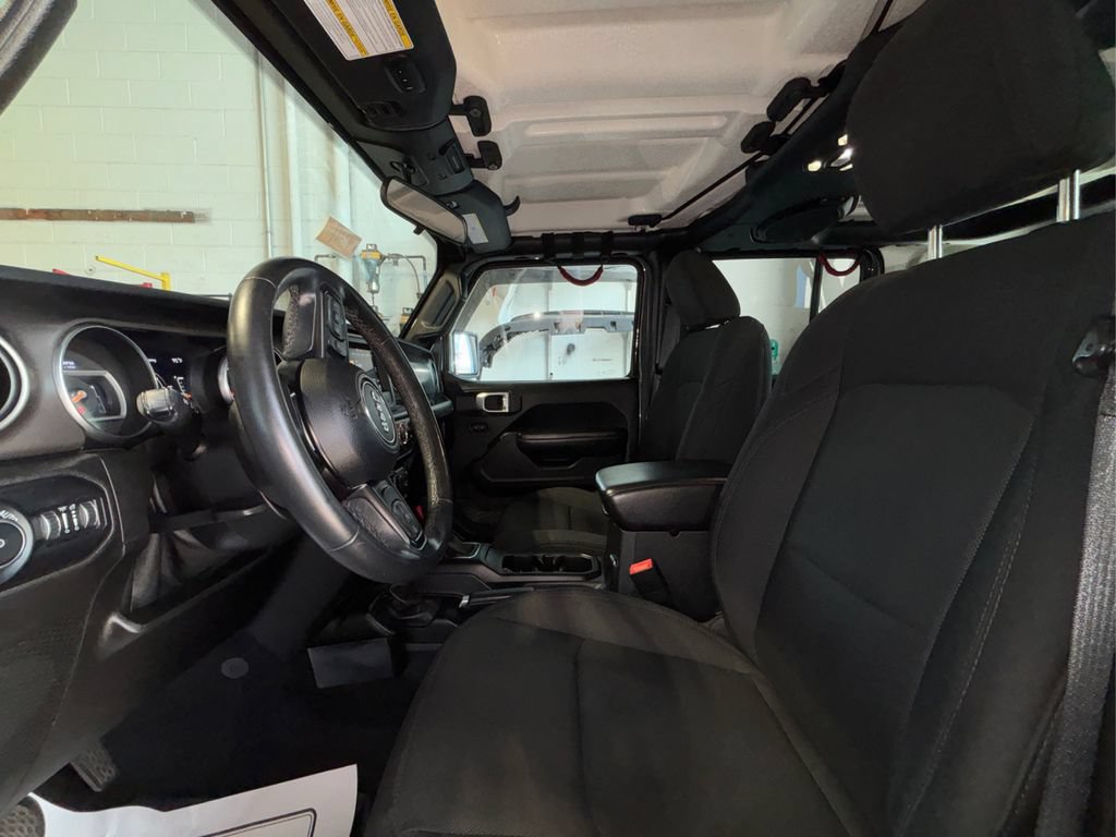 Used 2019 Jeep Wrangler Unlimited Sport S AWD/4WD image 29