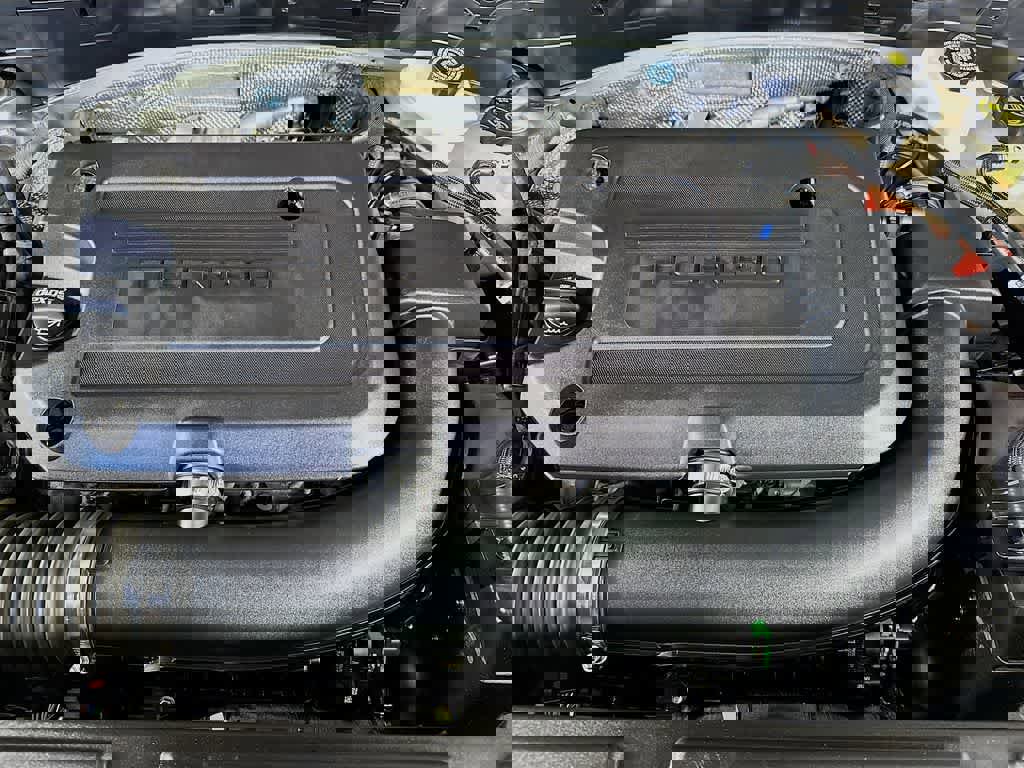 Used 2023 Buick Envision Essence image 9