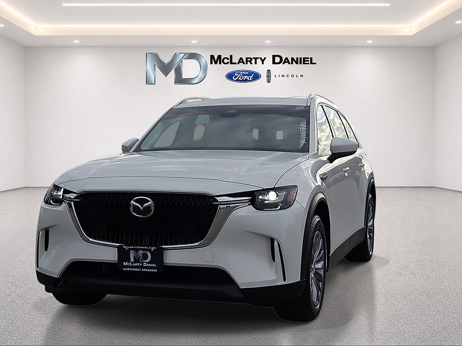 Used 2024 MAZDA CX-90 3.3 Turbo w/ Preferred Plus AWD/4WD image 2