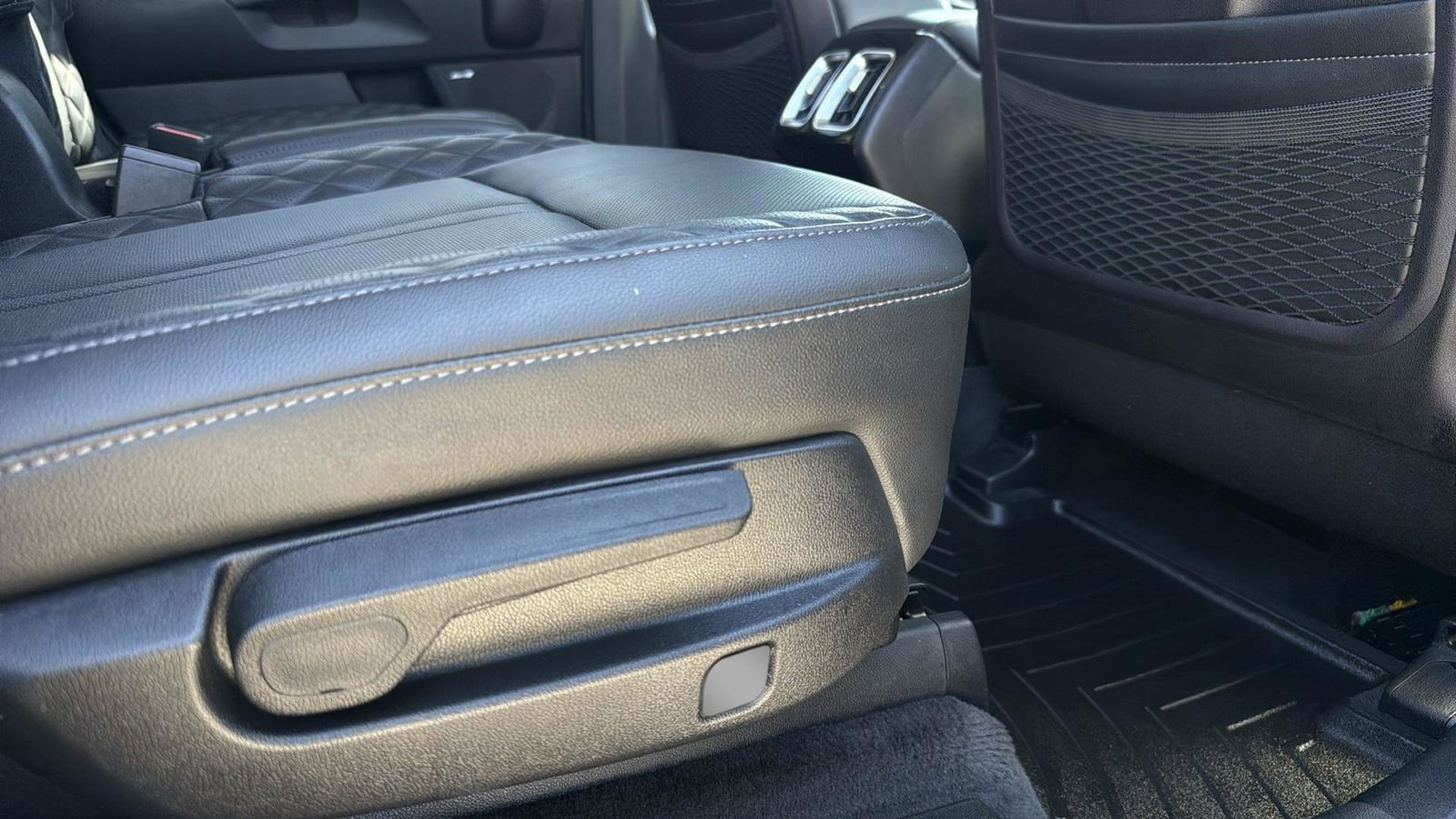 Used 2022 Kia Sorento SX FWD image 24
