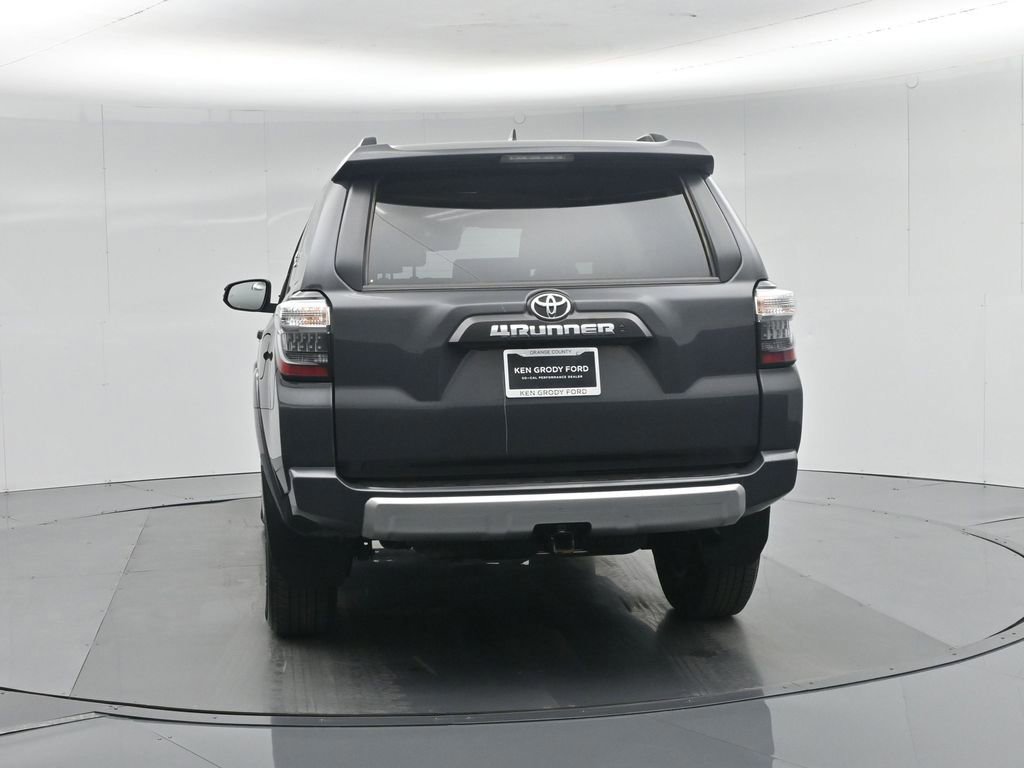 Used 2024 Toyota 4Runner TRD Off-Road Premium image 13