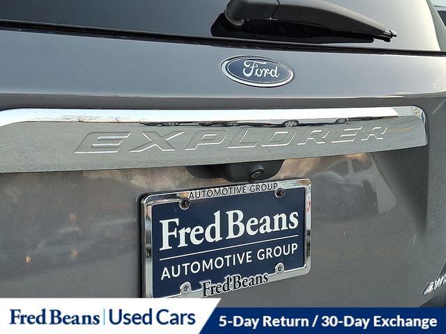 Certified 2022 Ford Explorer XLT w/ Class IV Trailer Tow Package image 33