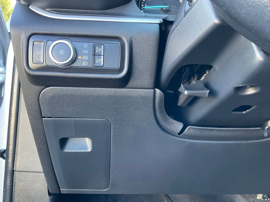 Certified 2022 Ford Explorer XLT w/ Equipment Group 202A image 81