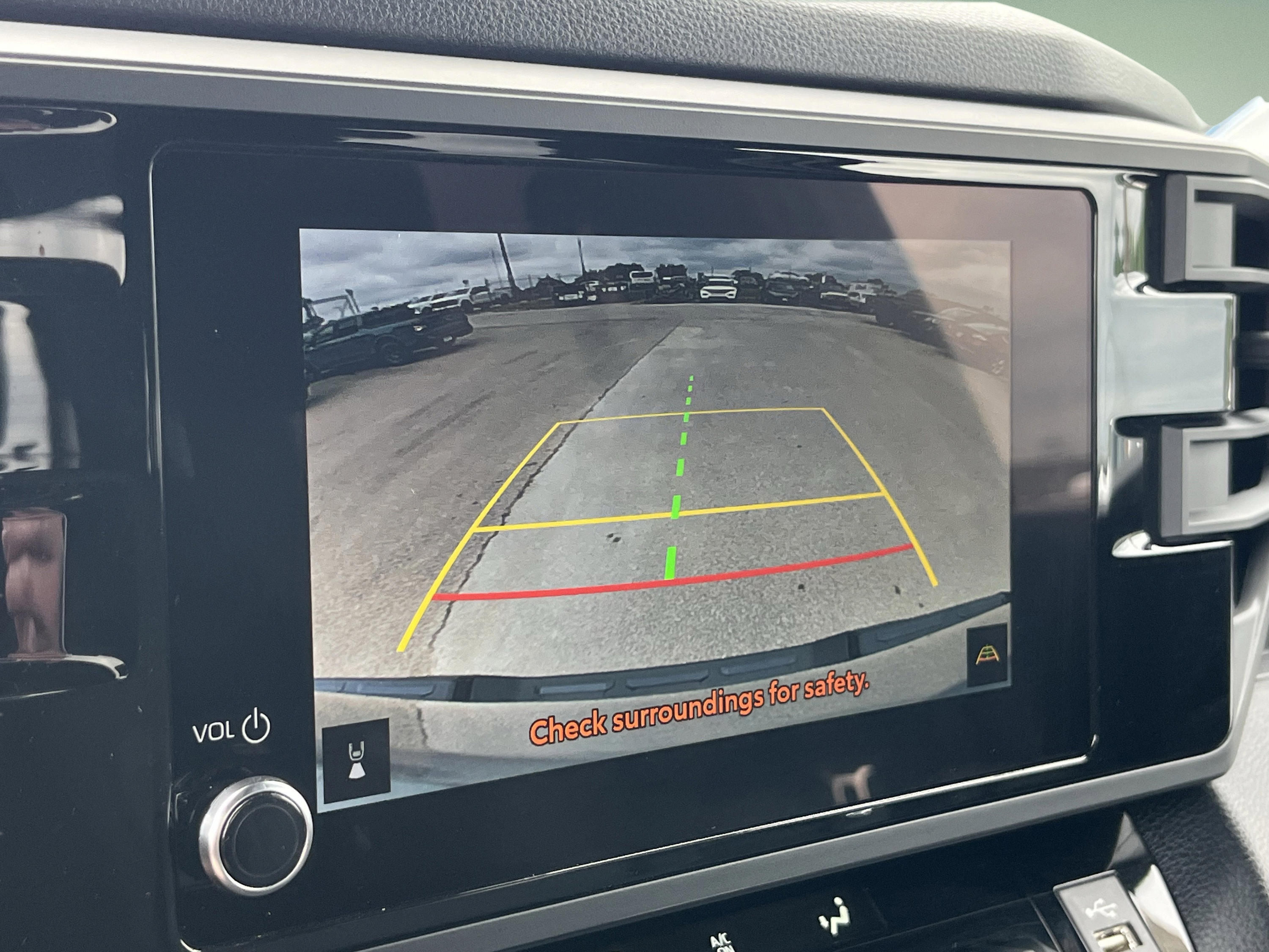Used 2025 Toyota Tundra SR w/ SR Tow Package AWD/4WD image 15