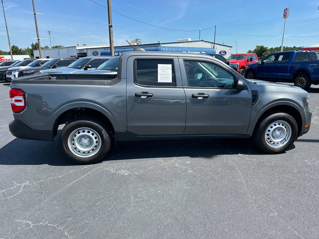 Certified 2025 Ford Maverick XL FWD image 8