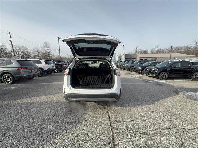Certified 2022 Ford Edge SEL w/ Convenience Package image 10