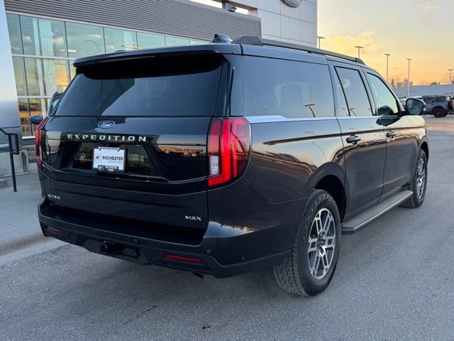 Certified 2025 Ford Expedition Max Active image 3