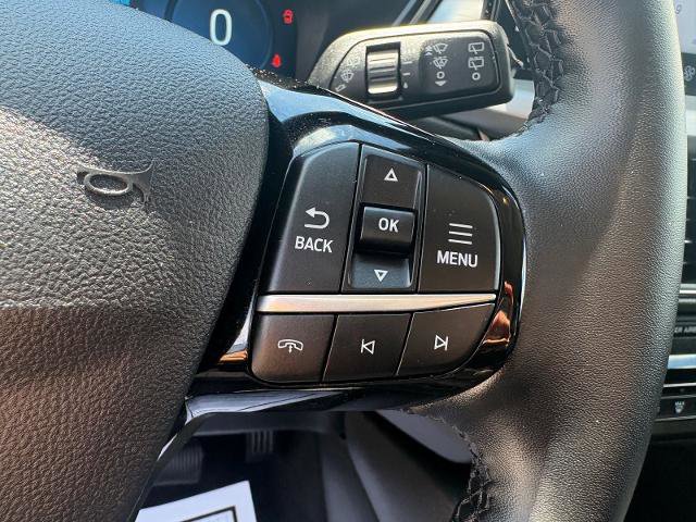 Certified 2024 Ford Escape Platinum w/ Premium Technology Package AWD/4WD image 16